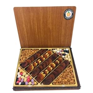 İzollu Natura İsme Özel Hediyelik Kayısı Ahşap Kutu 1200 Gr