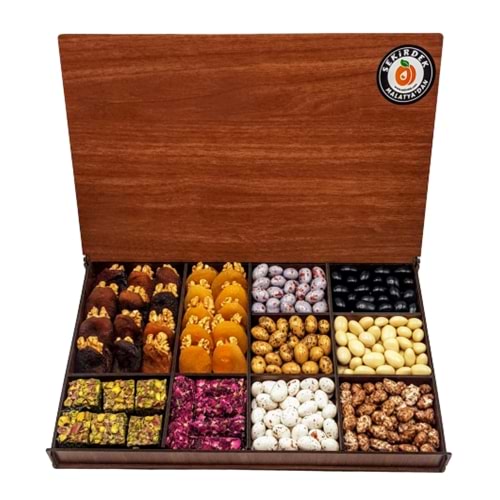 Kışla Midi Hediyelik Kayısı İsme Özel Ahşap Kutu 1750 Gr